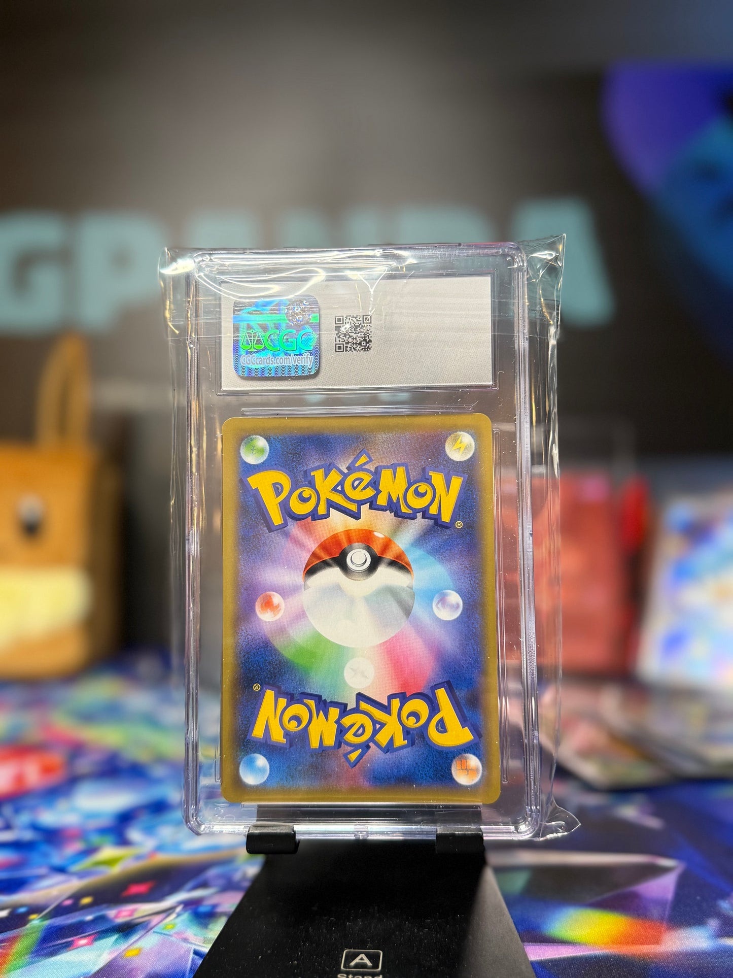 Mewtwo & Mew Tag Team #29 (Japanese), CGC 10