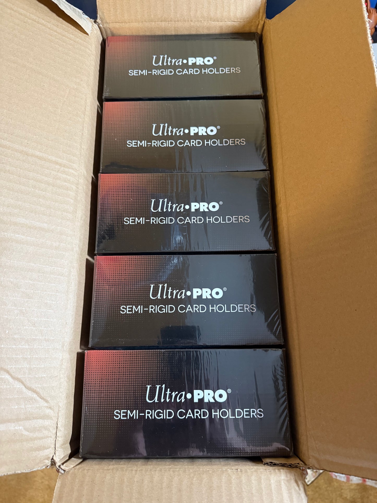Ultra Pro Semi-Ridge Card Holder