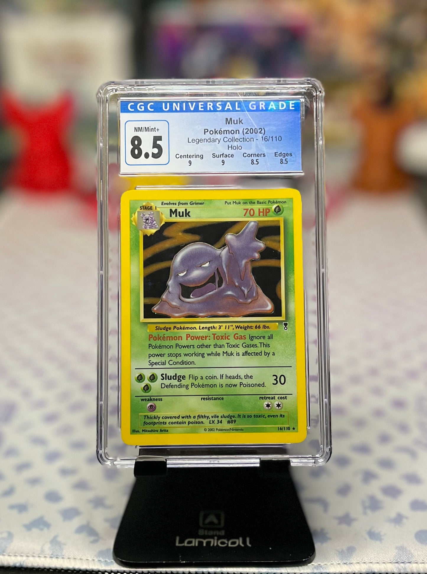 Holo Muk, (2002) Legendary Collection, CGC 8.5